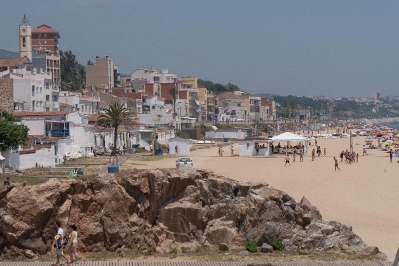 Апартаменты Carmen Seaview and Beach Apartment