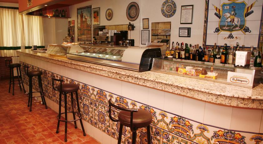Гостевой дом Hostal Cuatro Esquinas