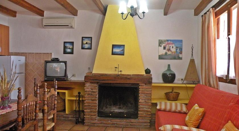 Отель Cortijo los Castaños