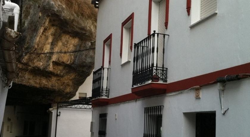 Отель Casa Rural Las Cuevas de Setenil