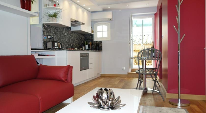 Апартаменты Pied-à-terre et son Jardin pour deux à Valbonne