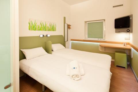 Отель Ibis Budget Aubenas