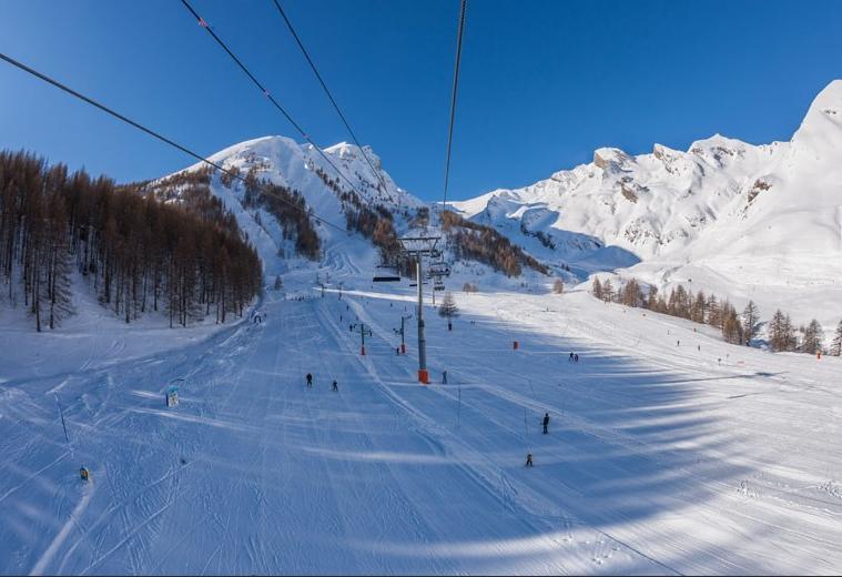 Апартаменты Holiday home Allos
