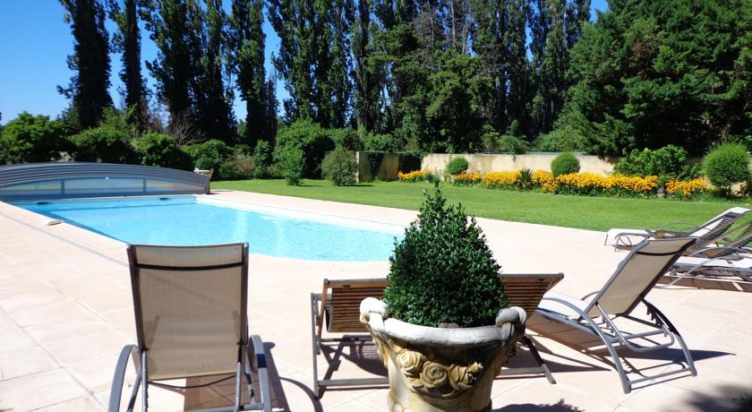 Апартаменты Domaine Les Rivales