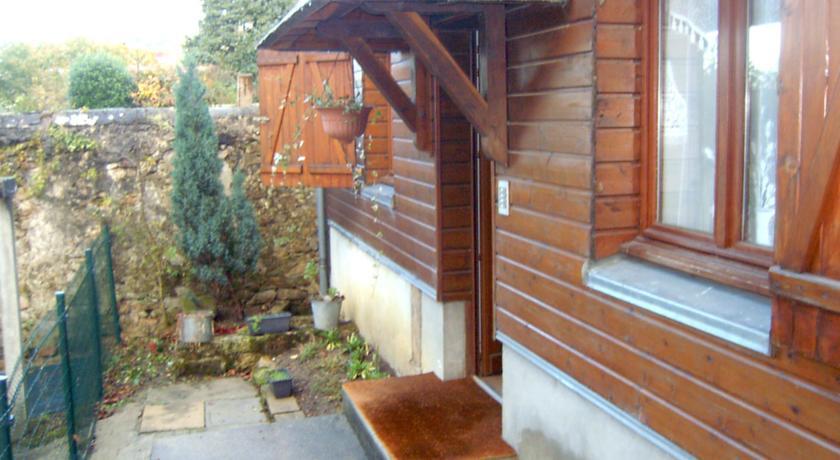 Апартаменты Le Petit Chalet