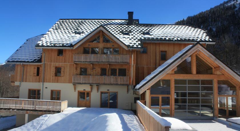 Апартаменты Les Chalets de Belledone