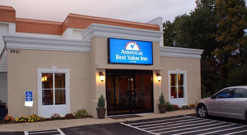 Отель Americas Best Value Inn Crabtree/Raleigh