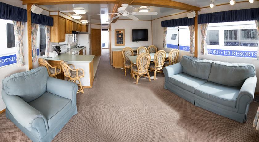 Отель Antelope Point Marina at Lake Powell