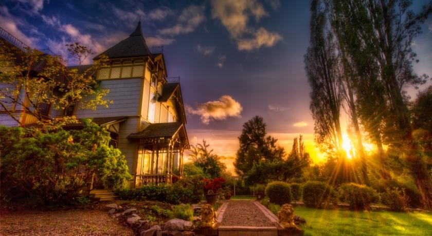 Мини-отель Swantown Inn Bed & Breakfast