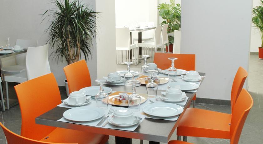 Azurea Hotel