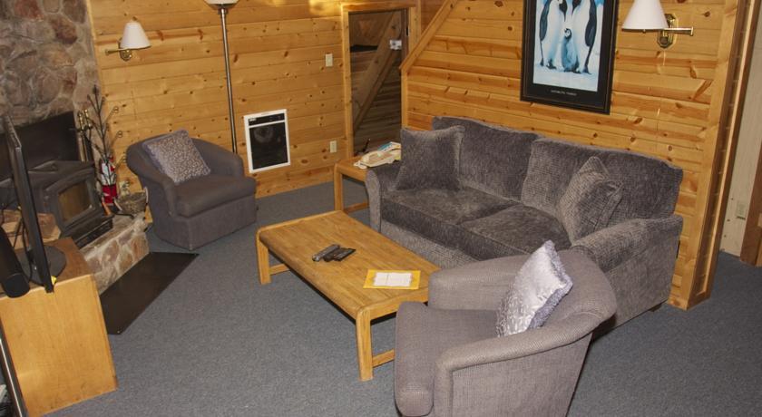 Chalet 25 by Mammoth Mountain Chalets