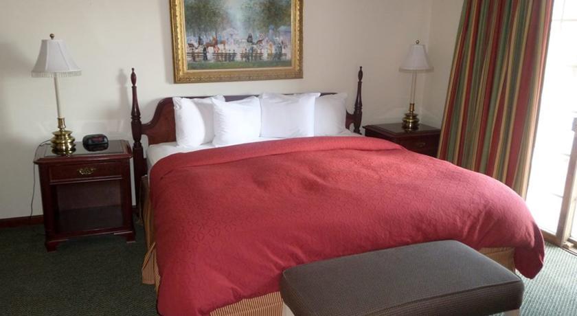 Апартаменты Effingham Extended Stay