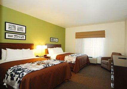 Отель Sleep Inn & Suites