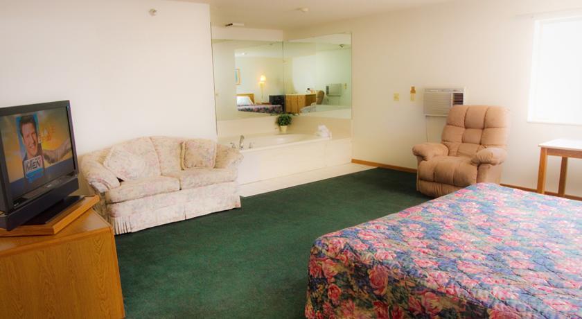 Отель Alliance Hotel and Suites
