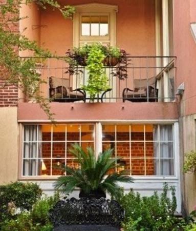 Мини-отель The Presidents' Quarters Inn