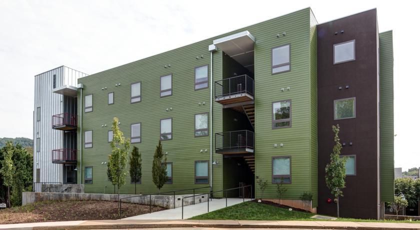 Апартаменты East Town Abode