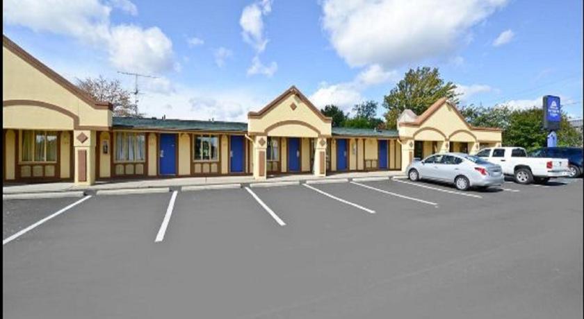 Отель America's Best Value Inn-Warren