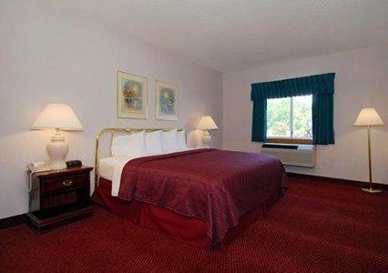 Отель Days Inn Tiffin