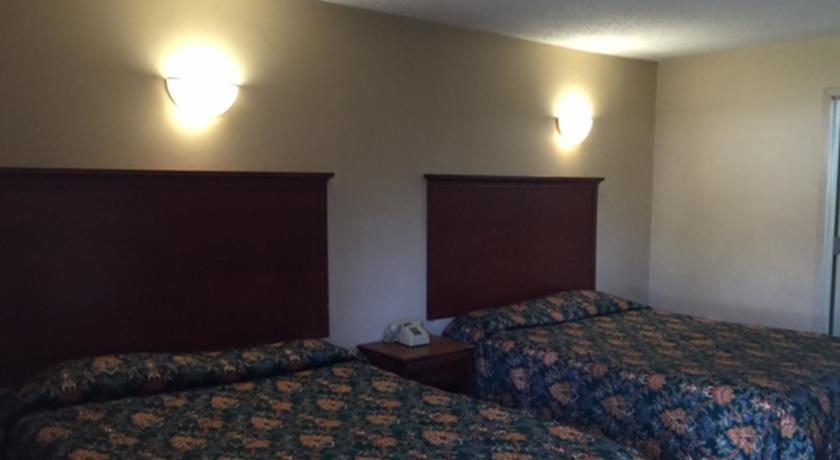 Отель Budget Inn Huntington