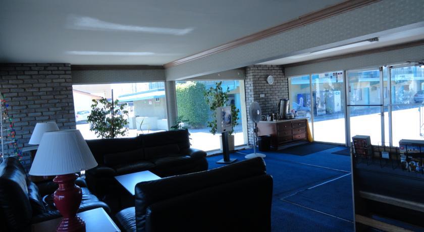 Отель Travel Inn