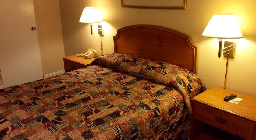 Отель Best Budget Inn
