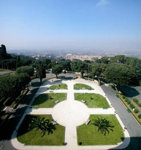 Отель Grand Hotel Villa Tuscolana
