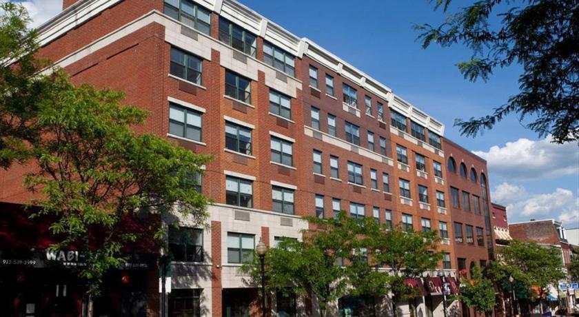 Апартаменты GSA Luxury Apartments at The Monroe