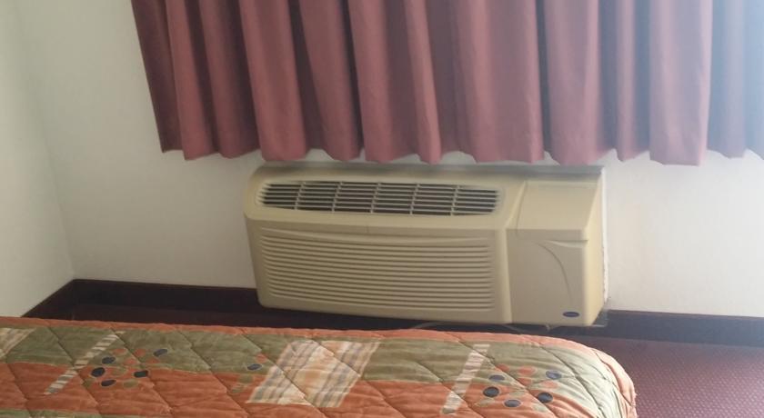 Отель Westword Country Inn