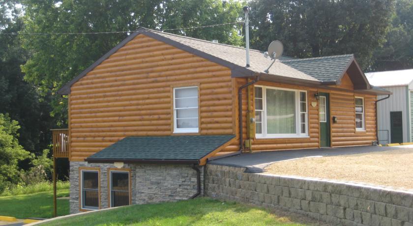 Отель Pine Creek Cabins