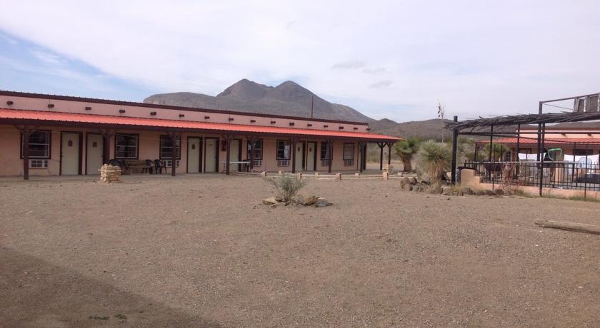 Отель Longhorn Ranch Motel