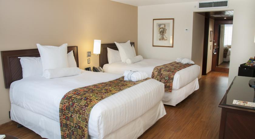 Hotel Estelar Miraflores