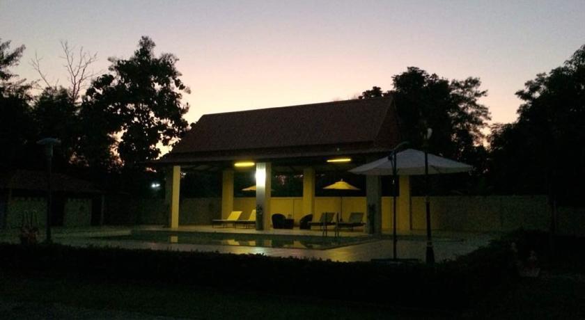 Отель Tong House Resort