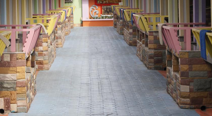Отель Resort Rachawadee