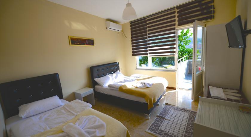 Отель Marina Pension