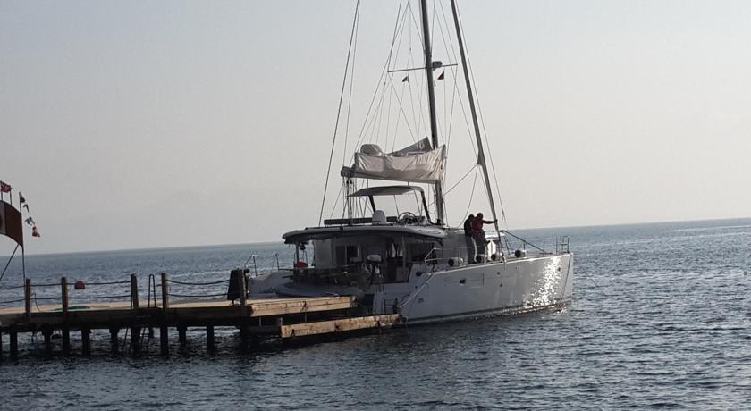 Pupa Yachting