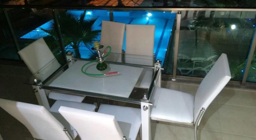 Side Kartal Homes