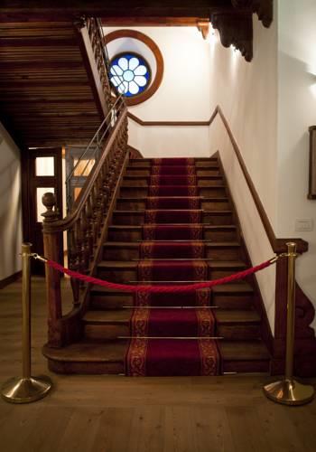 Отель Hotel La Casa del Re