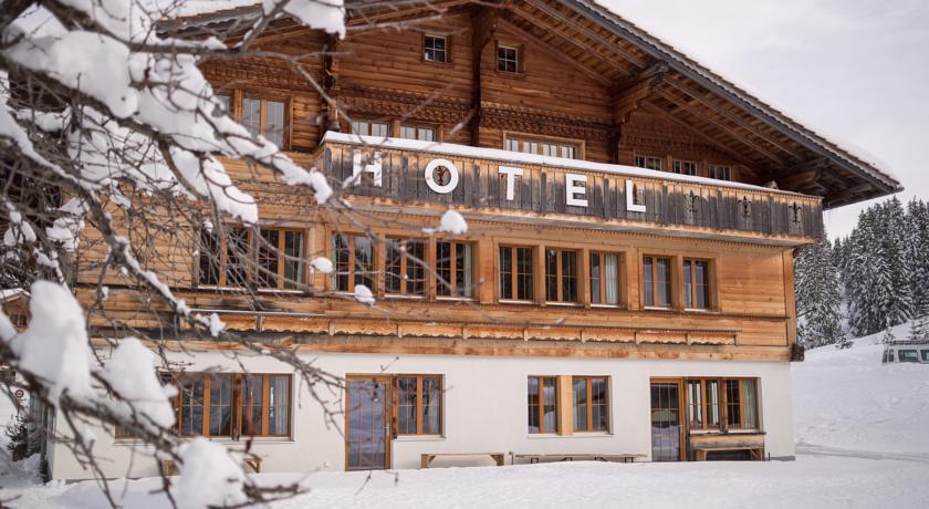 Отель Le Petit Relais
