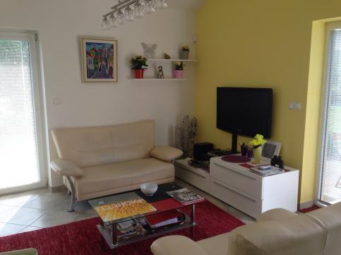 Апартаменты HomeRez  Holiday home Svermova