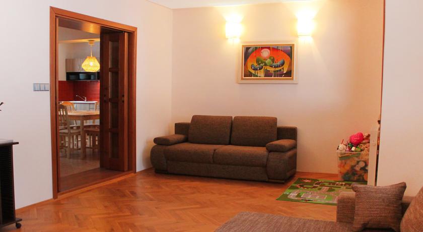 Two-Bedroom Apartment Rokytnice Nad Jizerou 1