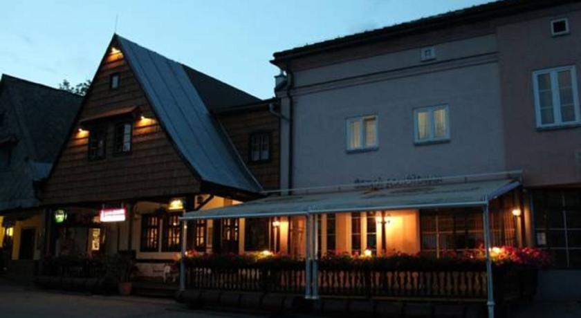 Отель Pension Rampušák