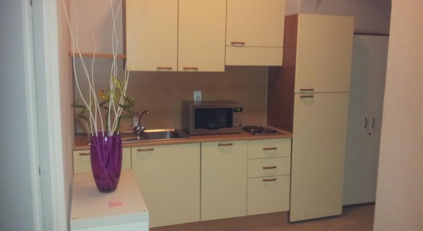 Апартаменты Dancing House Flat