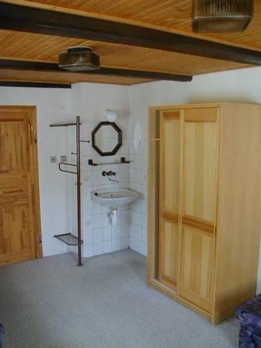 Апартаменты Holiday home Josefuv Dul 1