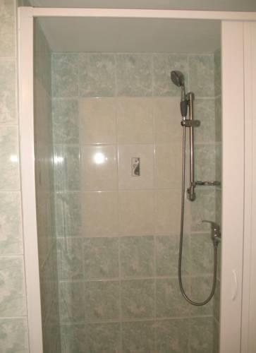 Апартаменты Holiday home Maly Ratmirov 100 1