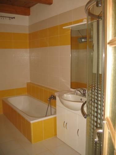 Апартаменты Holiday home Trhove Sviny 1
