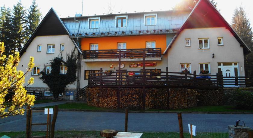 Отель Hotel Gaudeamus