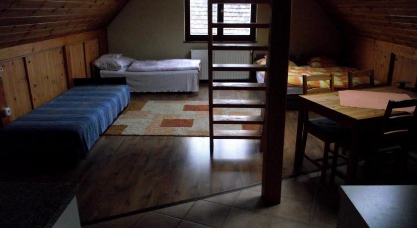 Апартаменты Zulu Cafe Apartment