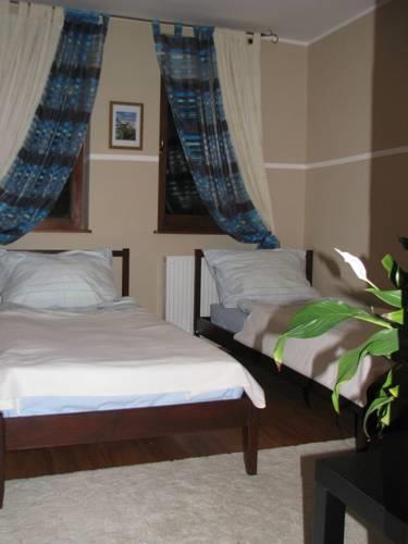 Апартаменты Apartment Balatonalmadi 30