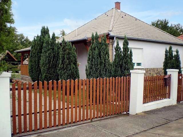 Апартаменты Holiday home Balatonbereny 35