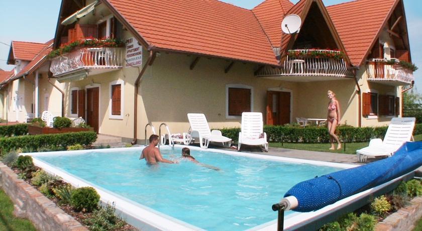 Апартаменты Apartment Balatonmariafurdo 16